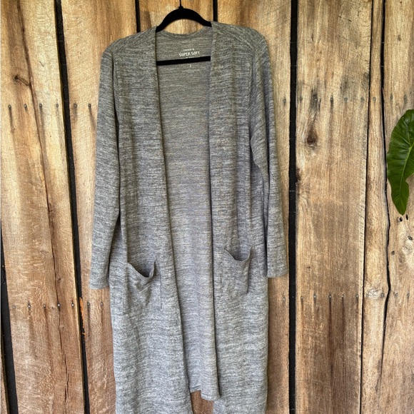 Torrid Super Soft Gray Open Front‎ Longline Cardigan Pockets Size 2 - Picture 4 of 4